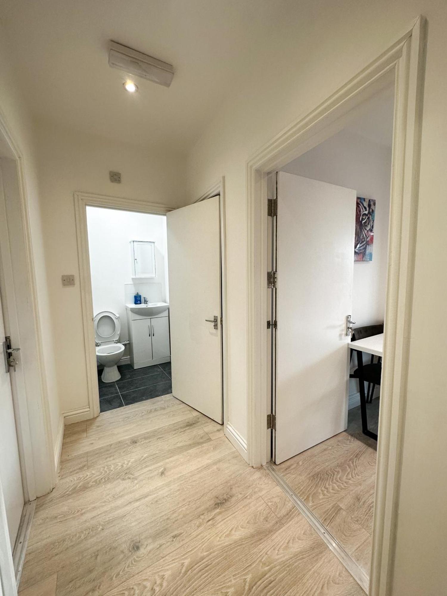 Flat A Stay In Earlsfield 런던 외부 사진